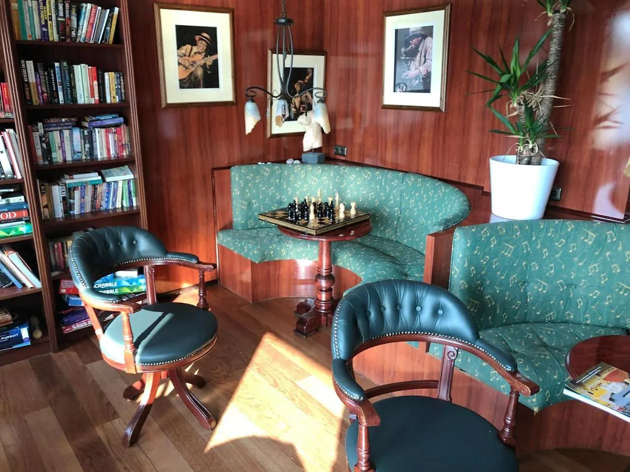 Fairtours Hotelschiff Dutch Melody Düsseldorf 0*,